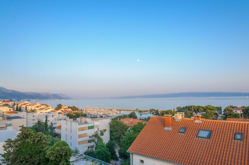 Apartments Zuvela Сплит Номер фото
