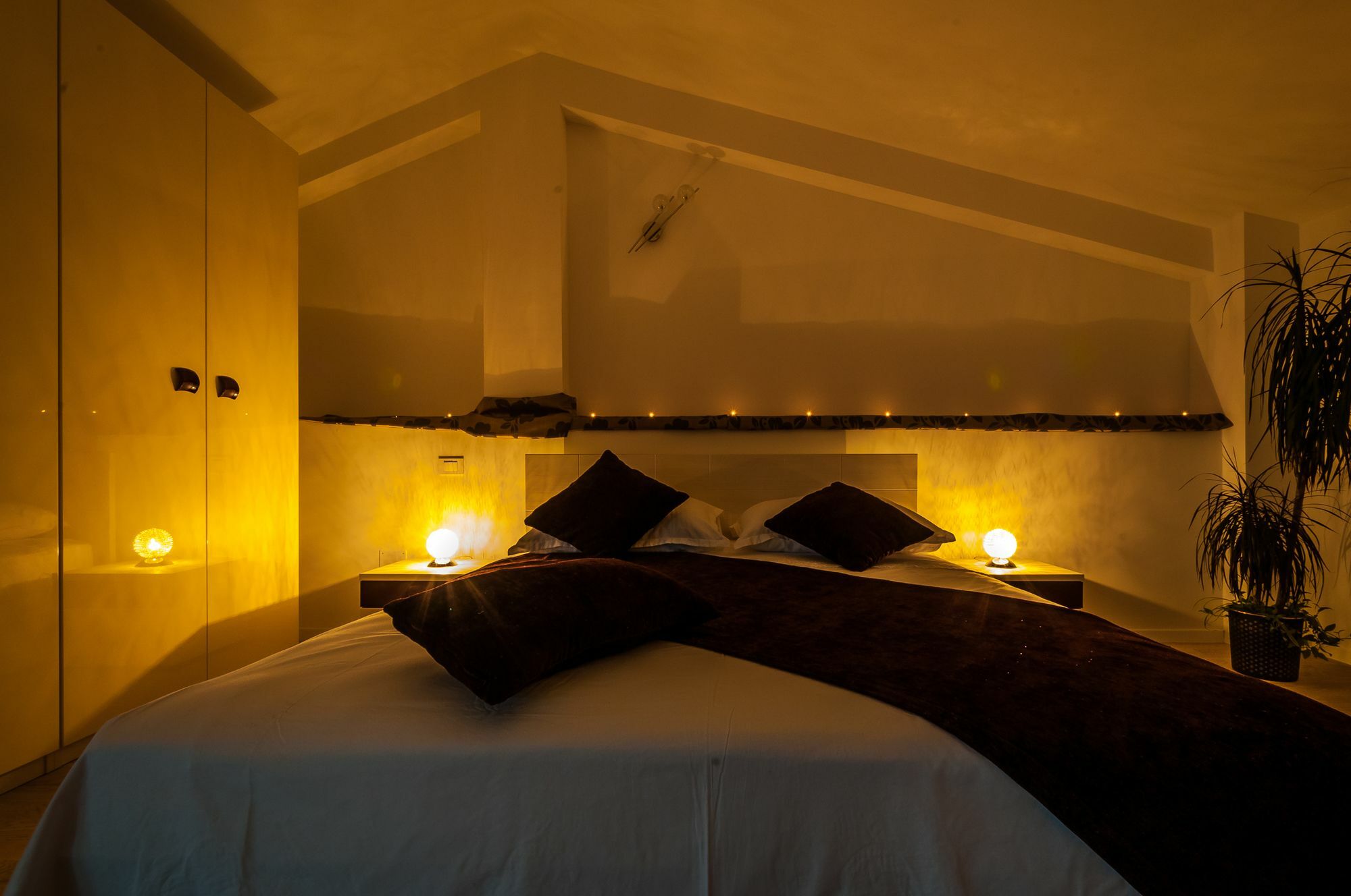Apartments Zuvela Сплит Экстерьер фото