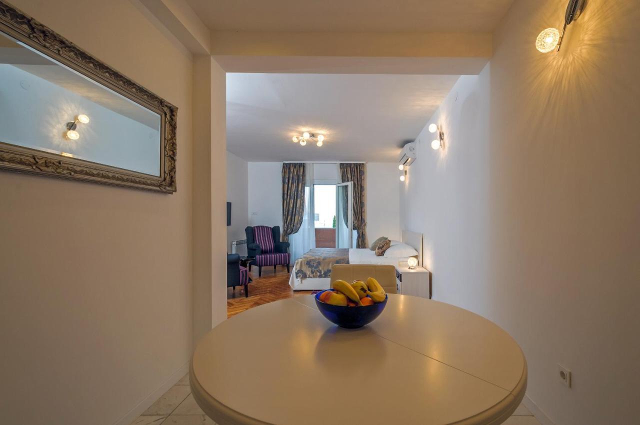 Apartments Zuvela Сплит Номер фото